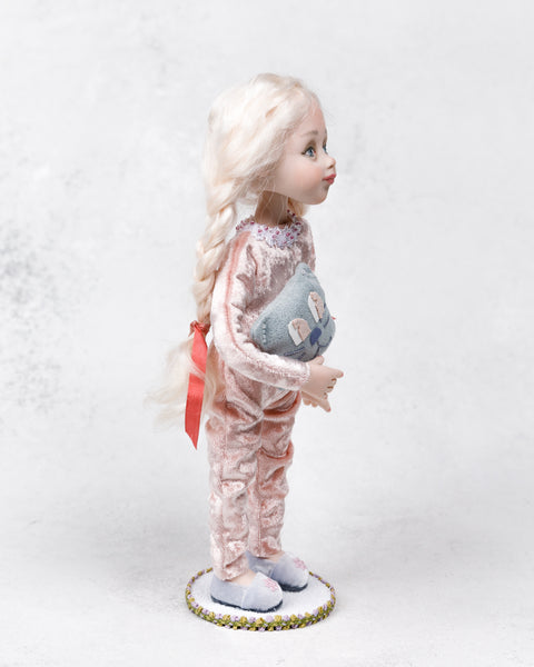 Doll Gwen_400