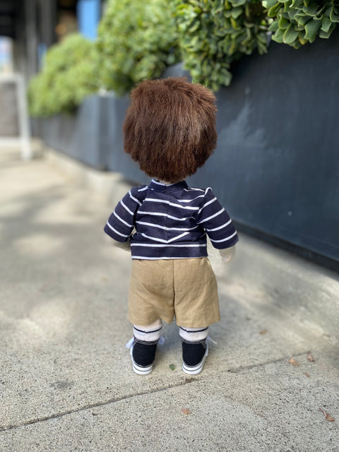 Boy with a bruise_407